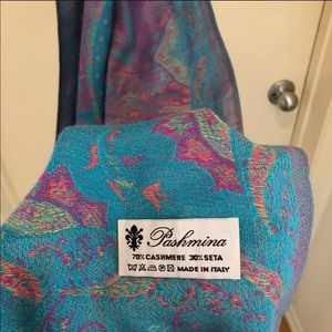 Pashmina scarf/wrap